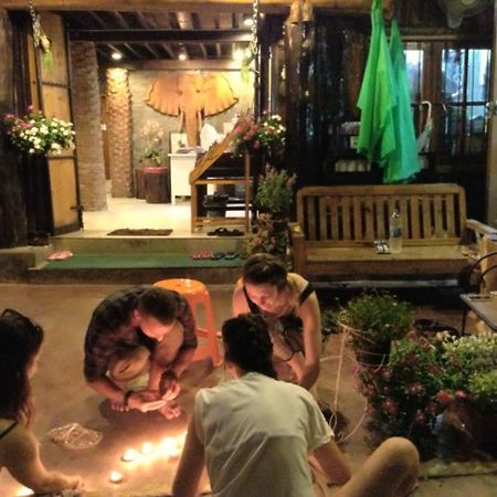 Bann Elephant Home Chiang Mai Bagian luar foto