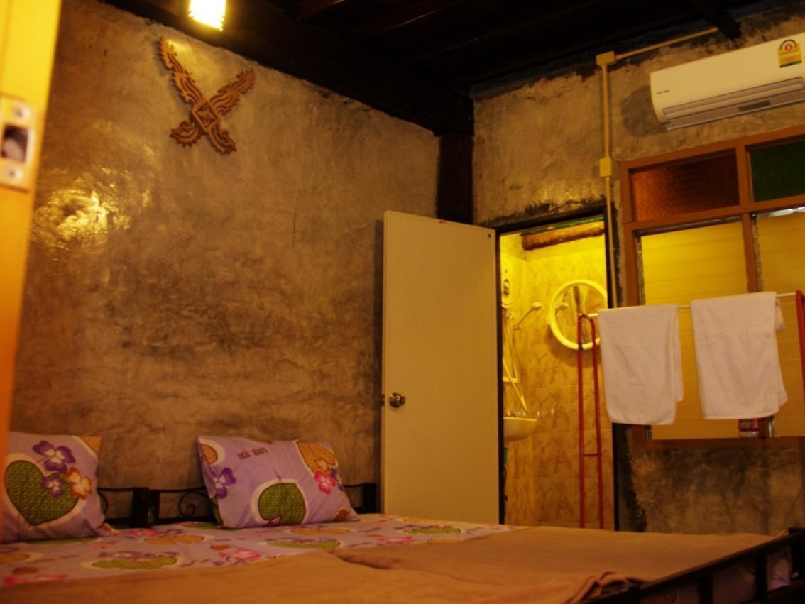 Bann Elephant Home Chiang Mai Bagian luar foto