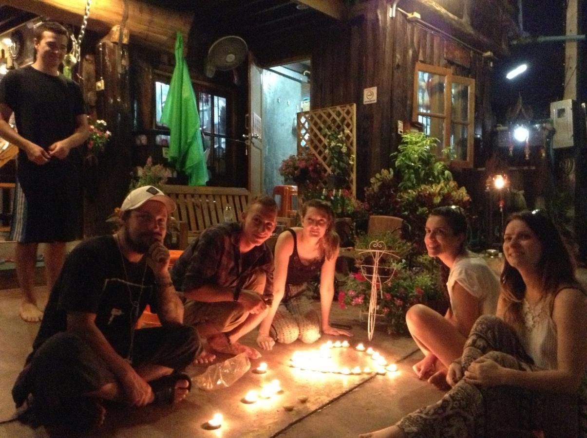 Bann Elephant Home Chiang Mai Bagian luar foto